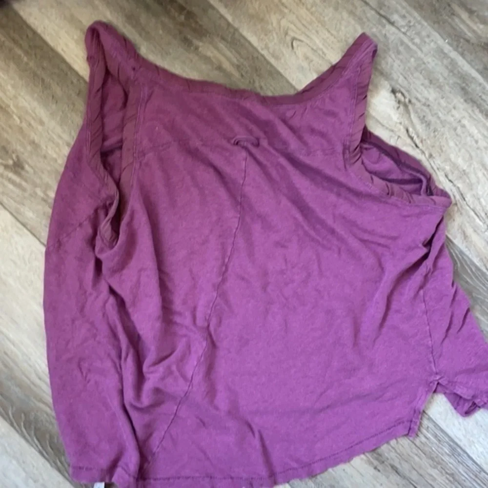 Free People top tank purple Large